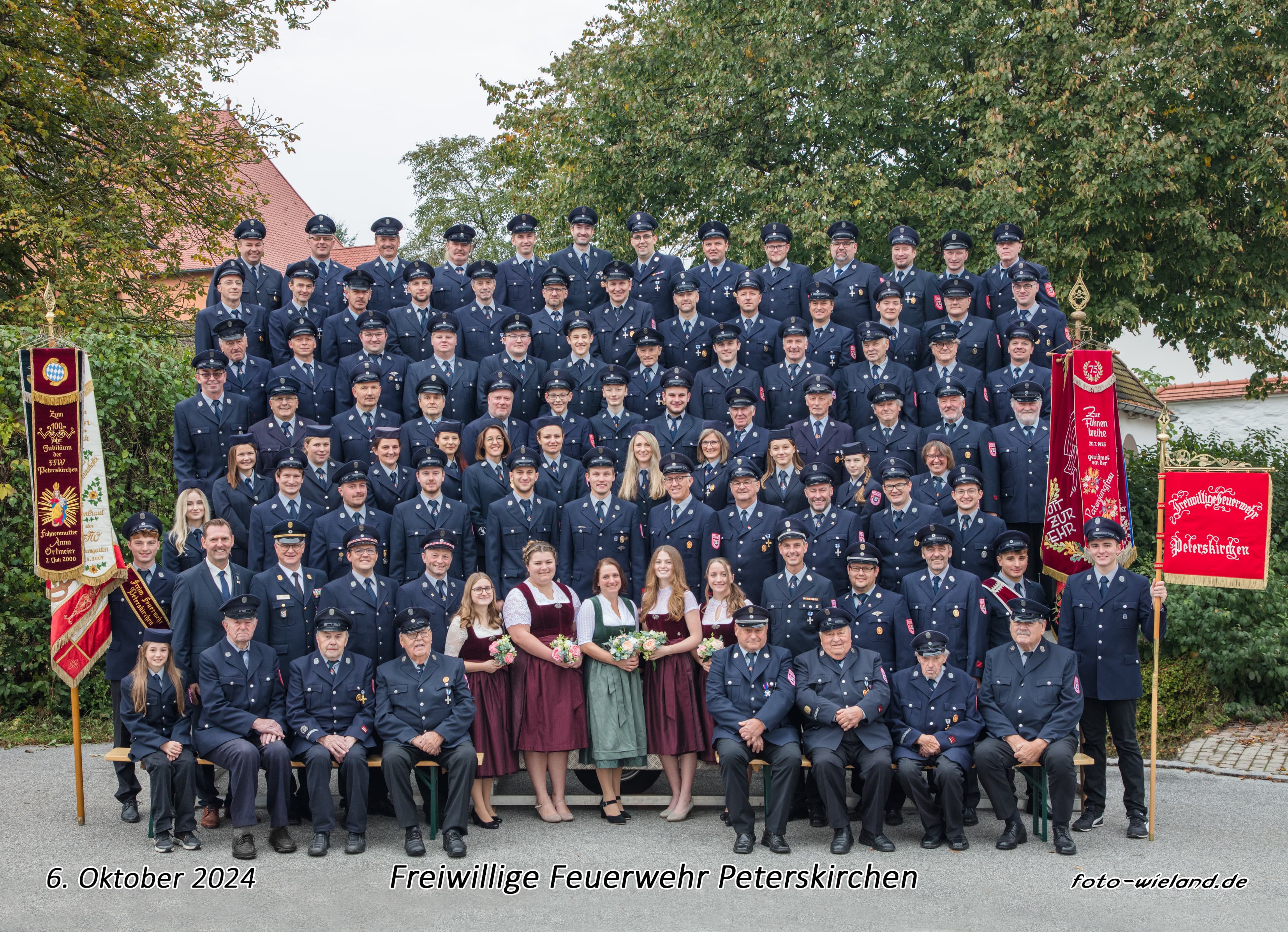 Die Freiwillige Feuerwehr Peterskirchen anlässlich des 125-jährigen Jubiläums